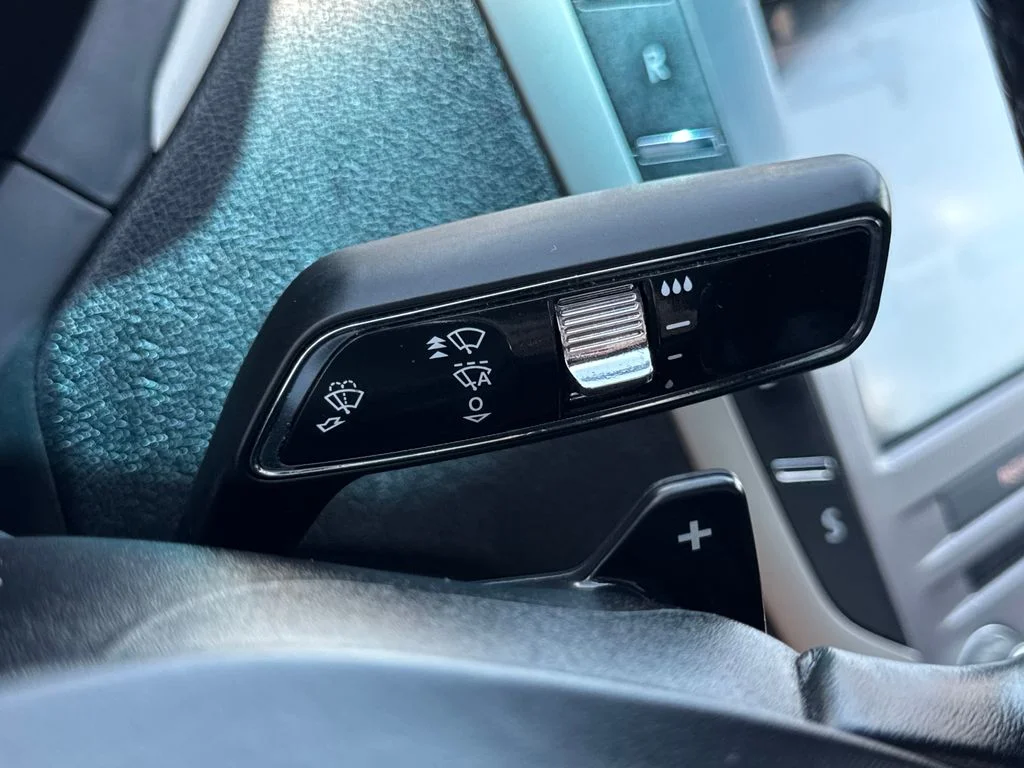 Used 2019 Magnetic Gray Metallic Lincoln Reserve image 37