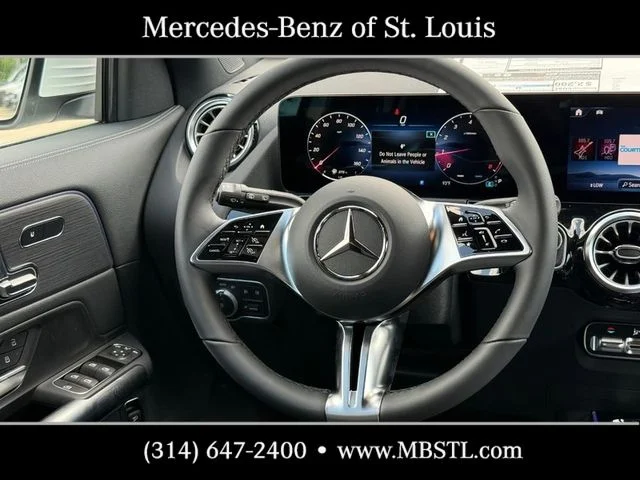 New 2026 Polar White Mercedes-Benz GLA 250 image 9