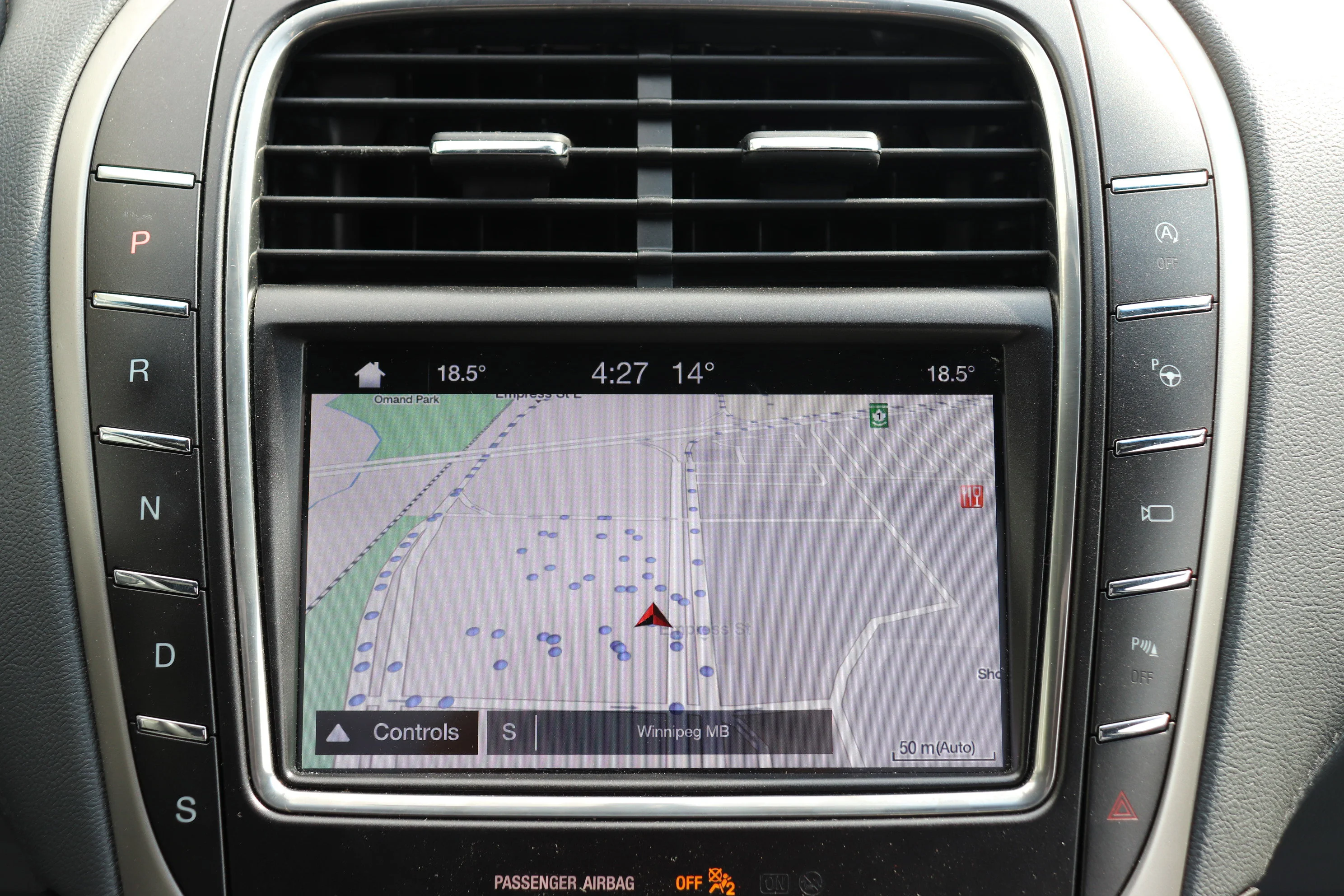 Used 2019 Blue Lincoln Reserve image 10