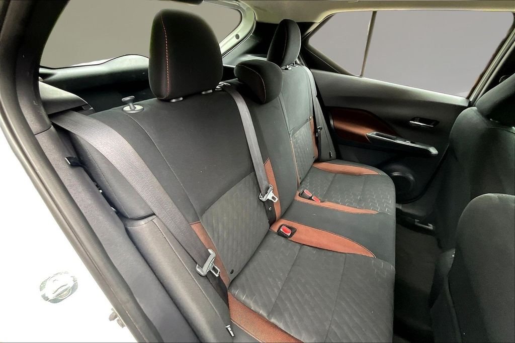 Used 2024 Aspen White Tricoat Nissan SR image 23