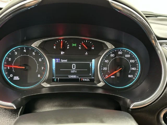 Used 2018 Beige Chevrolet Premier image 3