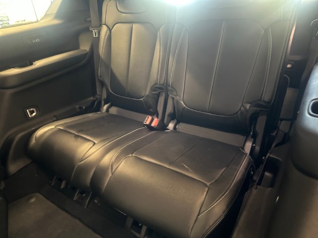 Used 2024 White Jeep Limited image 19