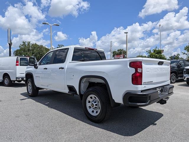 New 2026 Summit White Chevrolet WT image 5