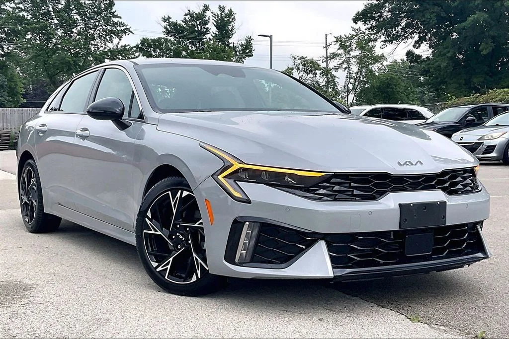 Used 2025 Gray Kia GT-Line image 34
