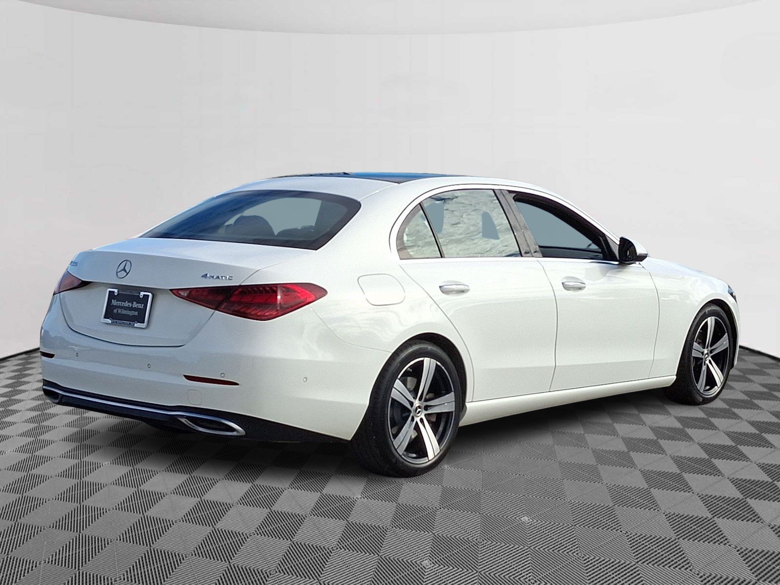 Certified Used 2023 Polar White - 149 Mercedes-Benz 4MATIC® Sedan image 6