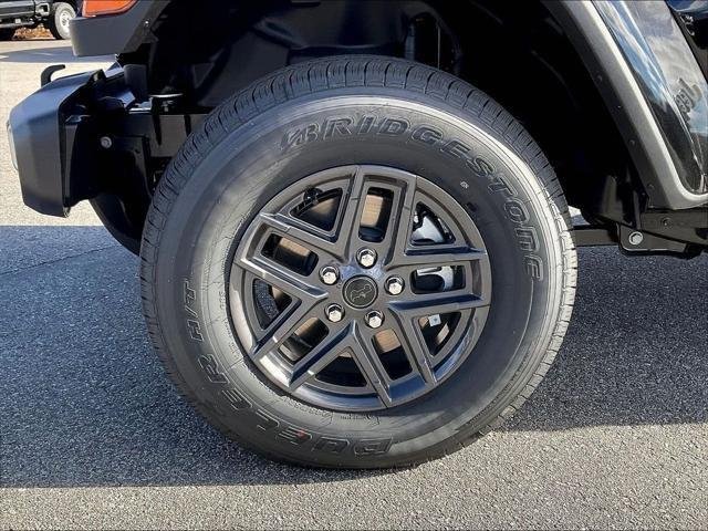 New 2026 Black Clearcoat Jeep Sport S image 60