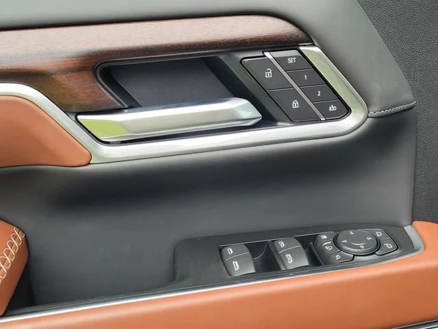 2026 GMC Sierra 3500HD Denali Ultimate - Photo 23