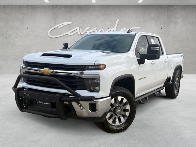 Used 2024 Summit White Chevrolet LT image 1