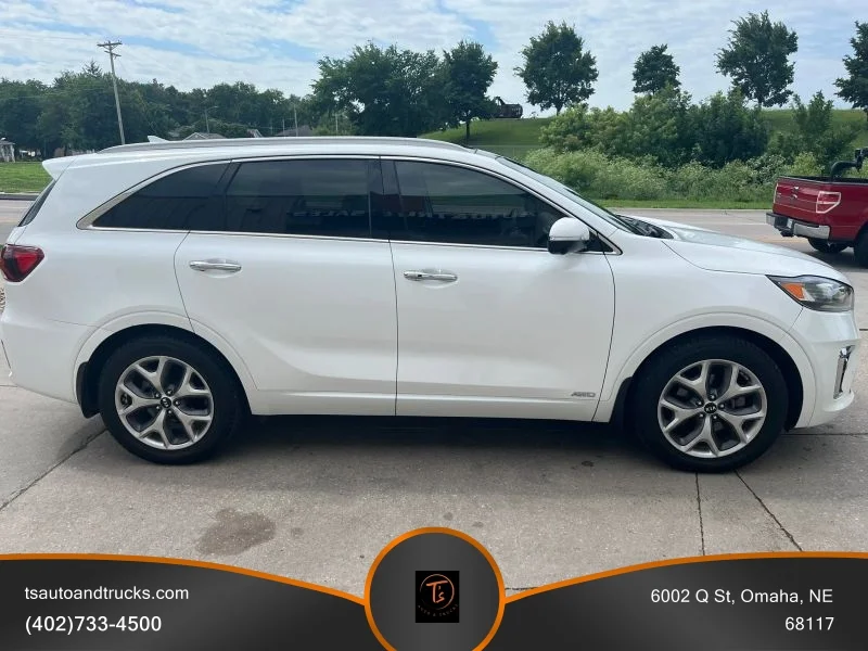 Used 2020 Silver Kia SX Sport Utility 4D image 5
