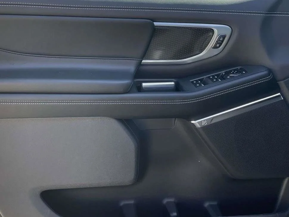 New 2026 Space Silver Metallic Ford Platinum® image 15