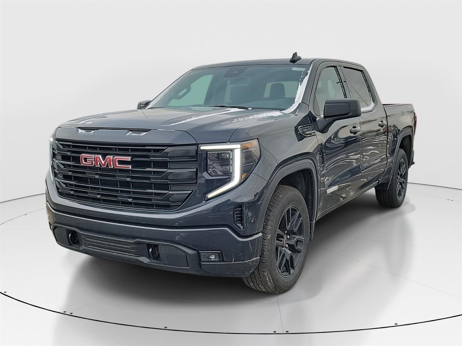 2026 GMC Sierra 1500 Elevation - Photo 2