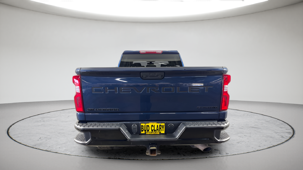 Used 2021 Blue Chevrolet Custom image 6