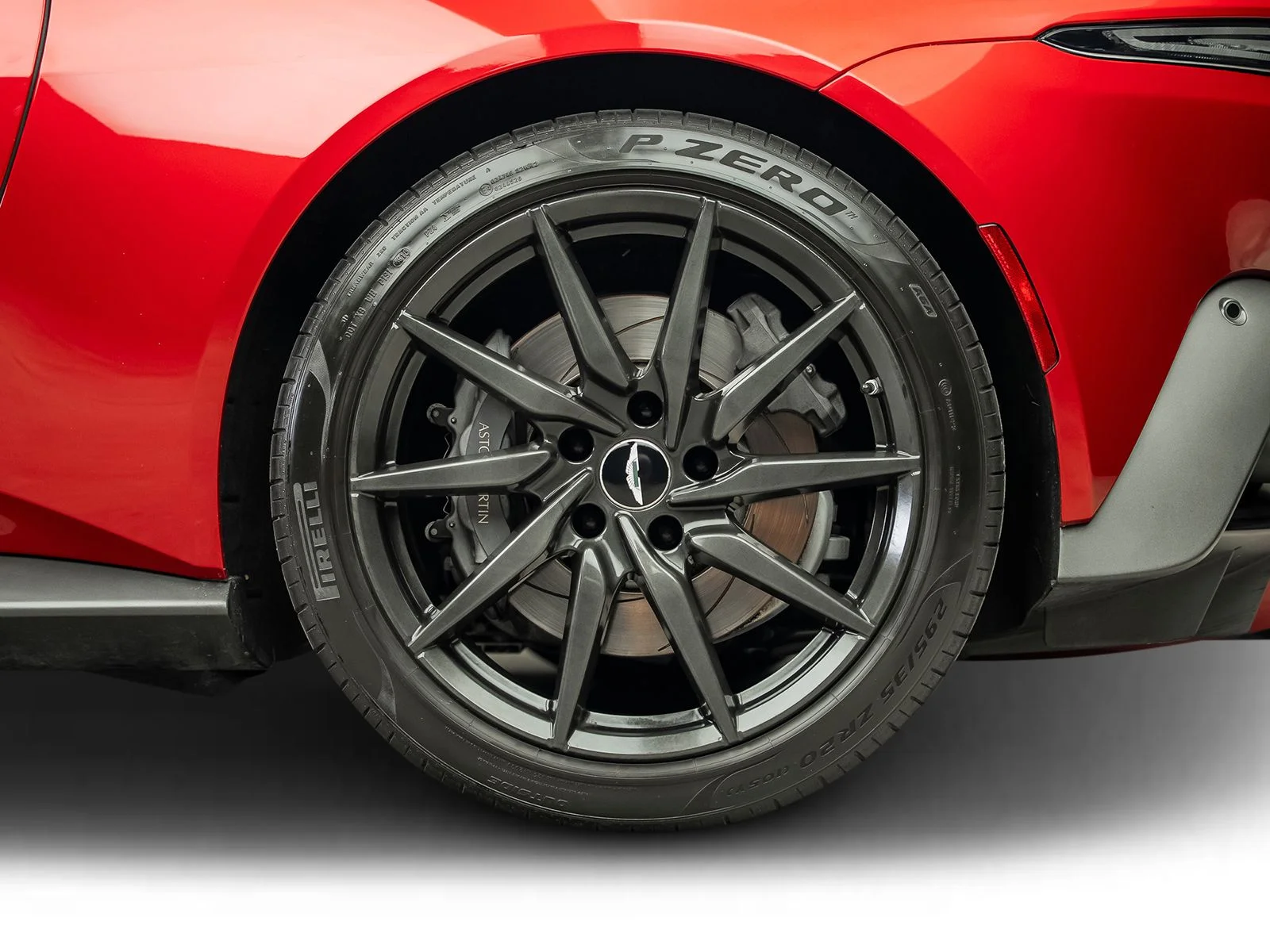 Used 2020 Red Aston Martin Base image 26