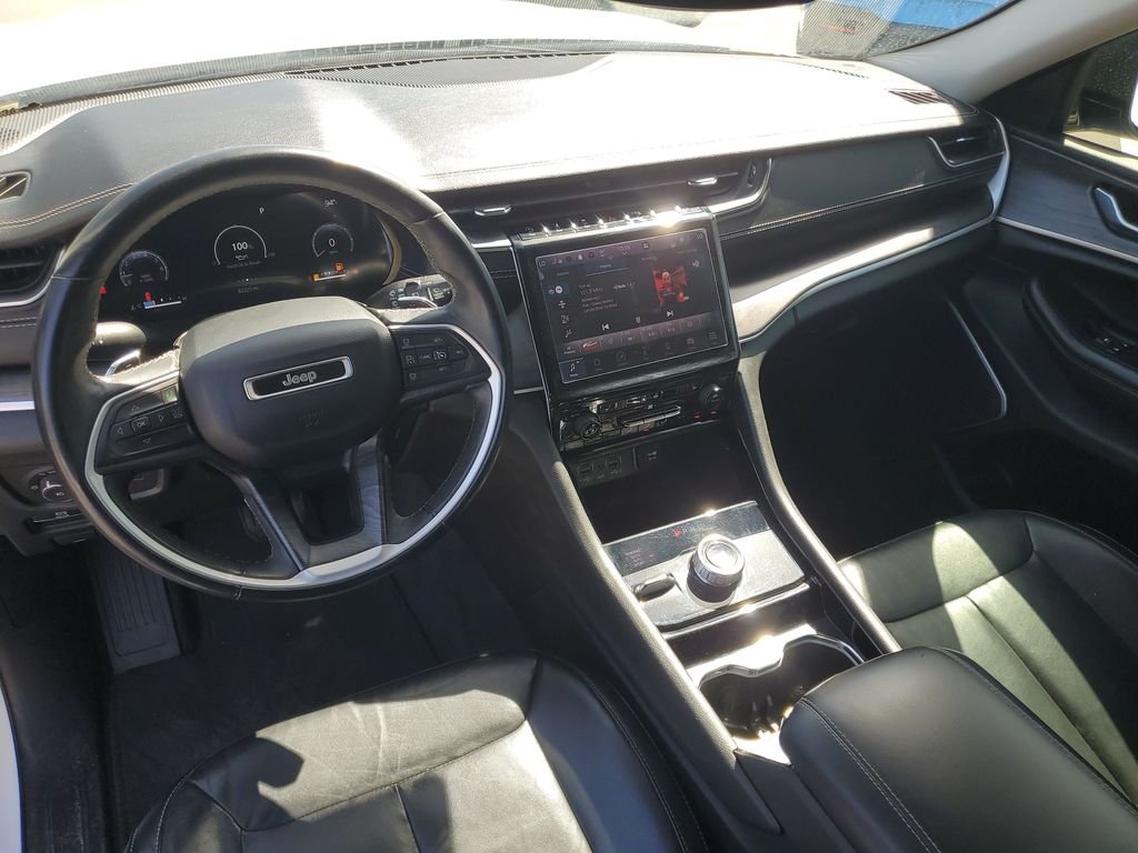 Used 2022 White Jeep Limited image 14
