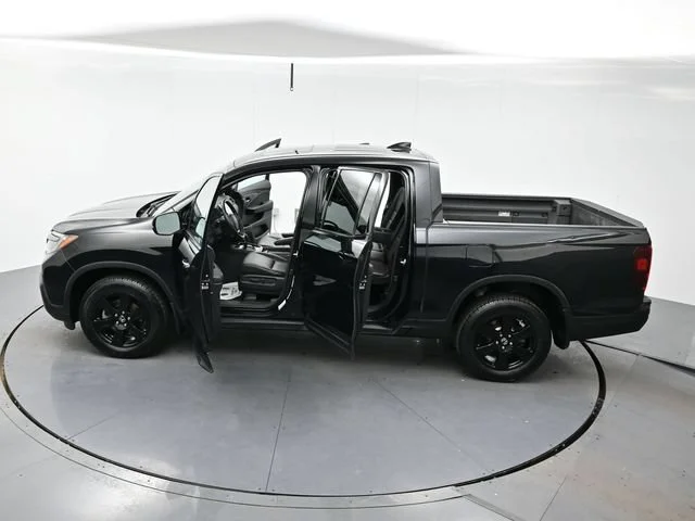 Used 2017 Black Honda Black Edition image 39