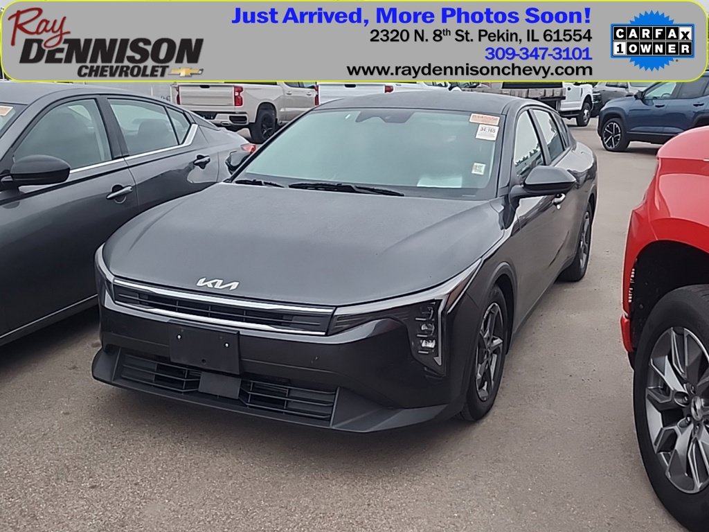 2025 Kia K4 LXS