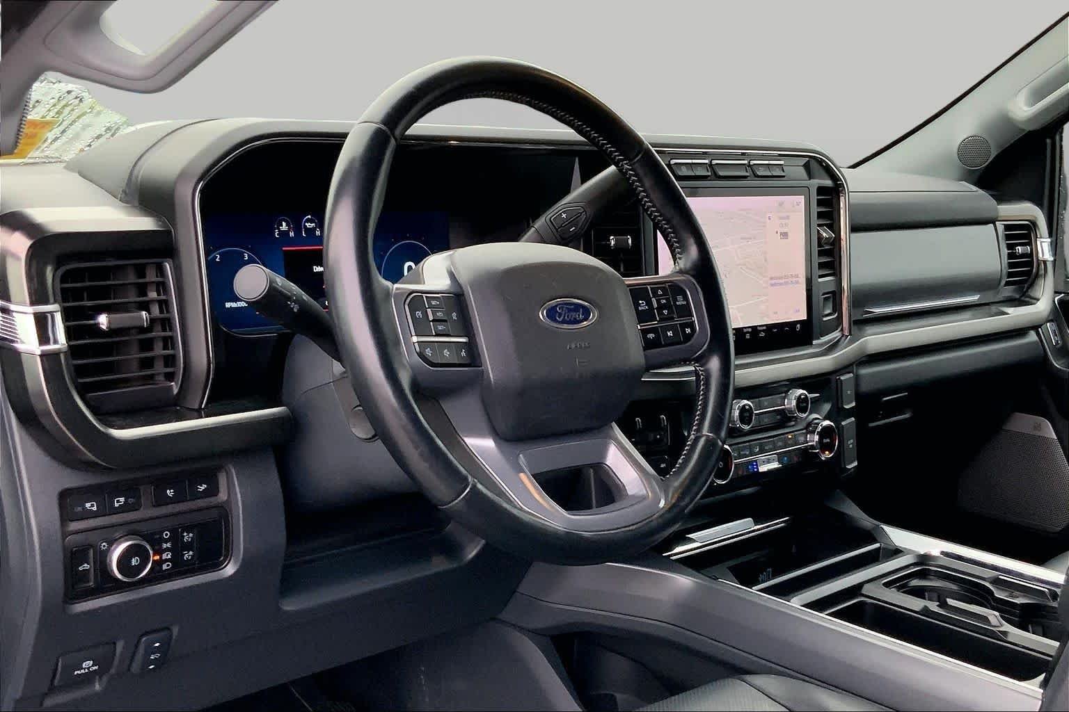 Used 2024 Iconic Silver Metallic Ford LARIAT image 16