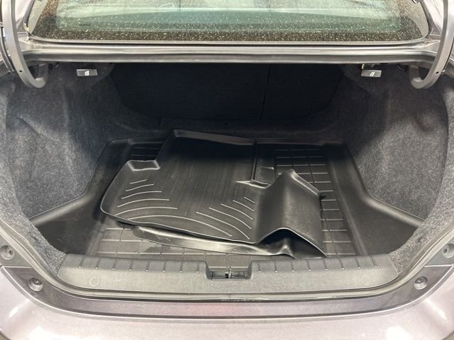 Used 2018 Modern Steel Metallic Honda Si image 19