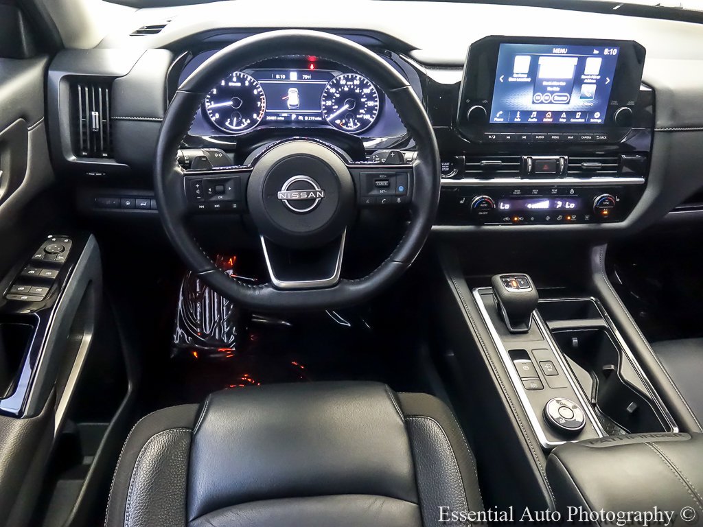 Certified Used 2025 Super Black Nissan SL image 13