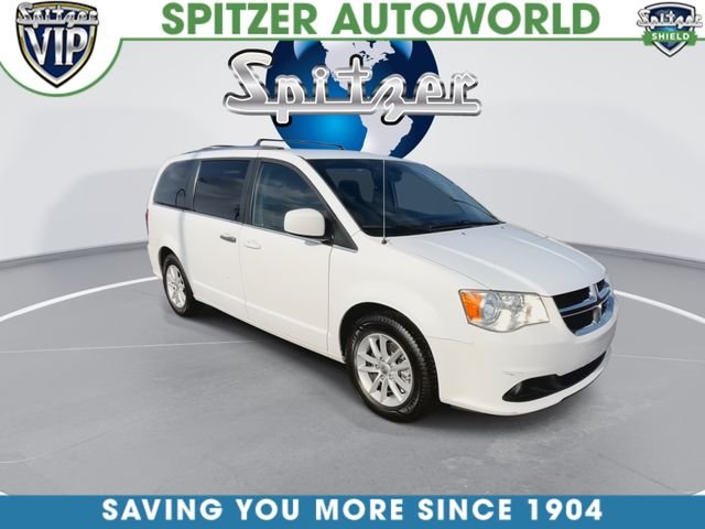 Used 2019 White Dodge SXT image 2