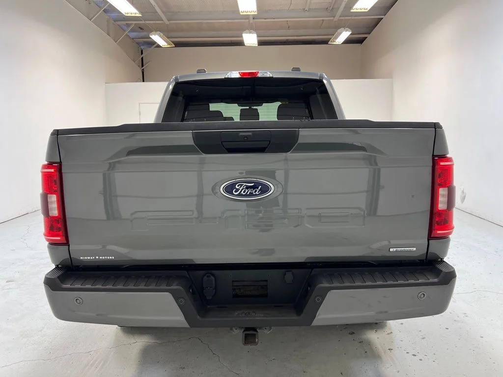 Certified Used 2021 Gray Ford XLT image 10