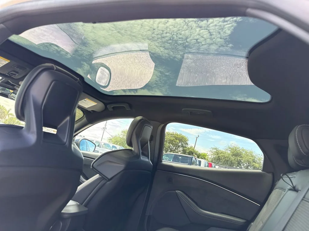 Certified Used 2025 White Ford GT image 9