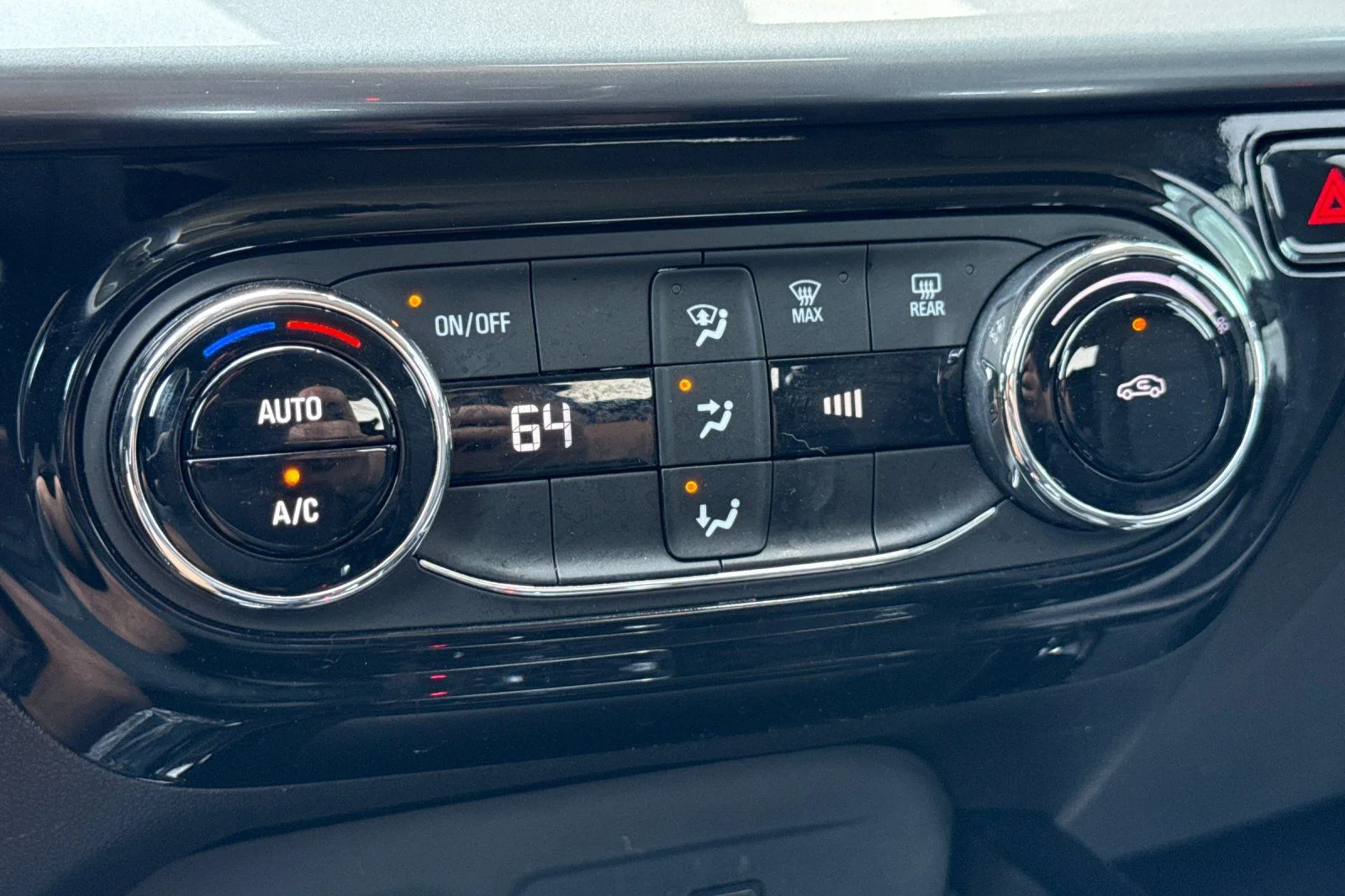 Used 2025 Blue Chevrolet LT image 18