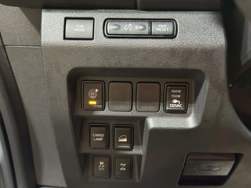 Certified Used 2025 Boulder Gray Pearl Nissan PRO-4X image 22