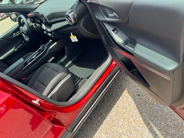 Used 2025 Radiant Red Tintcoat Chevrolet LT image 21