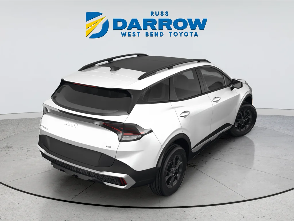 Used 2023 White Kia X-Line image 3