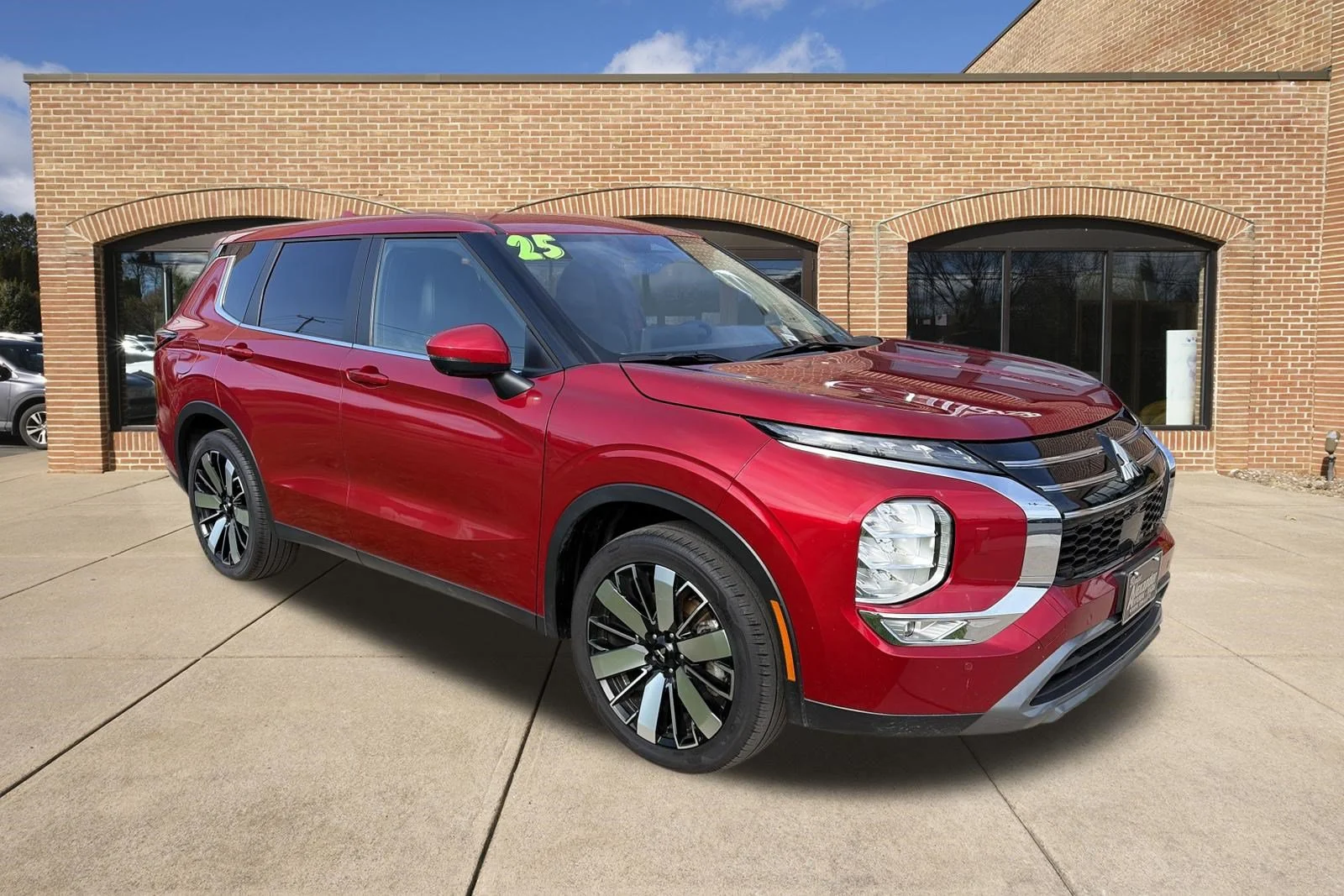 2025 Mitsubishi Outlander