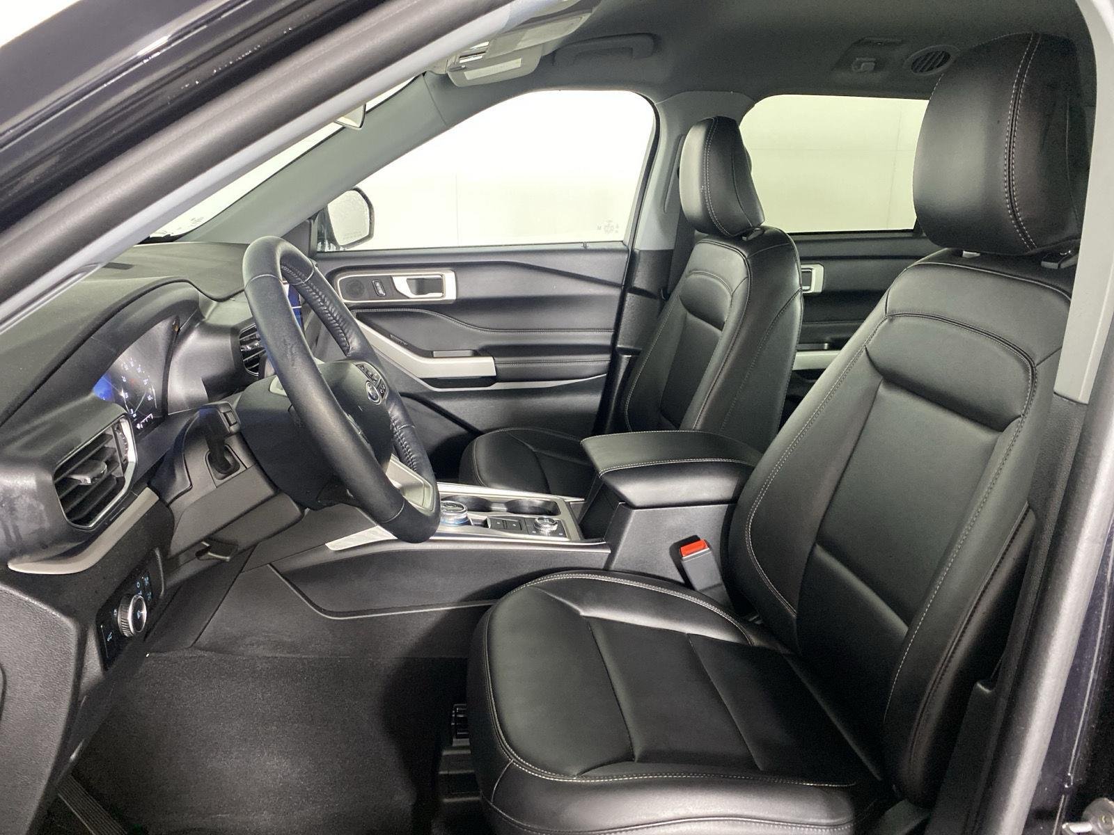 Used 2023 Agate Black Ford XLT image 13