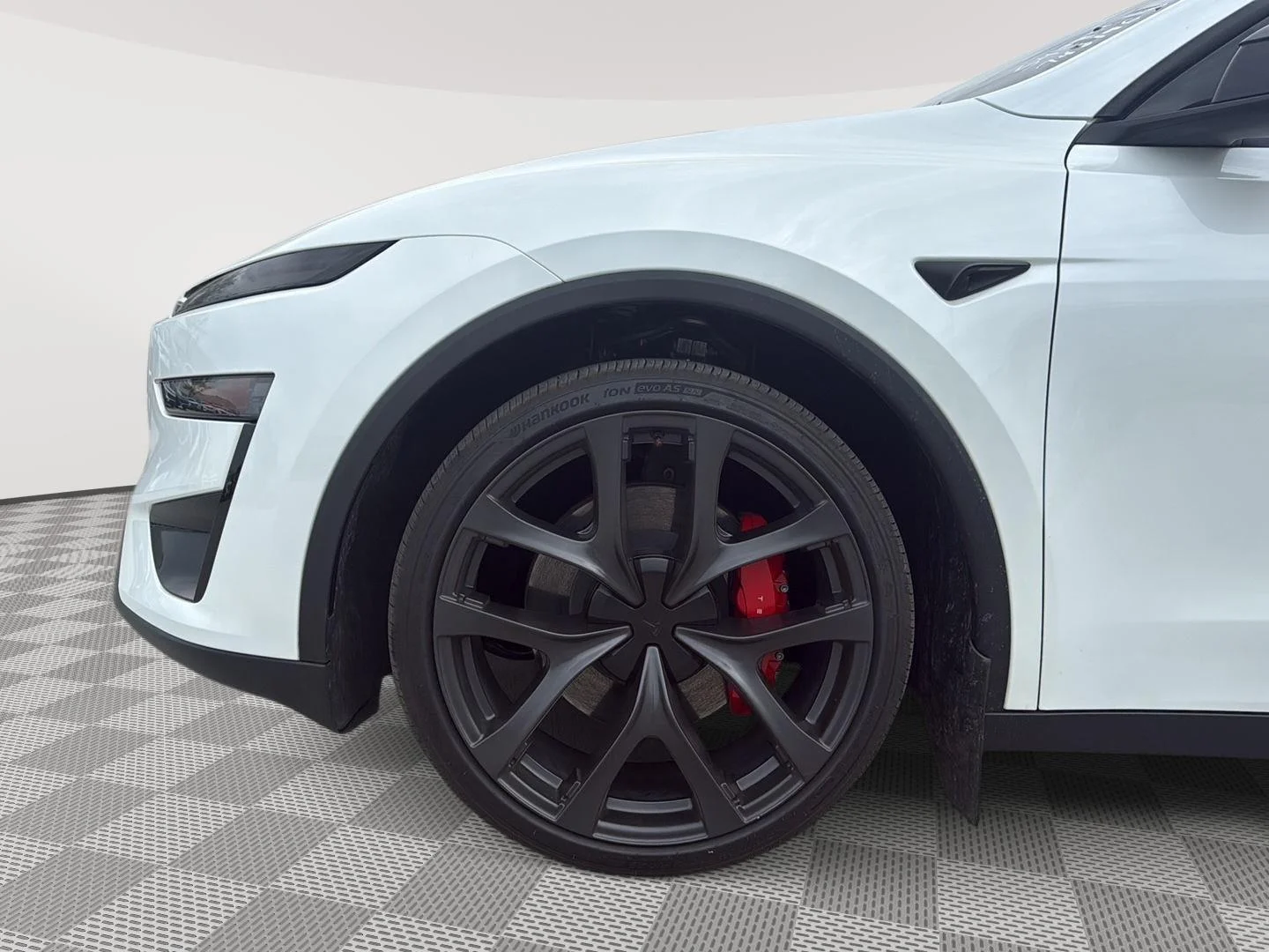Used 2026 WHITE Tesla Performance image 13