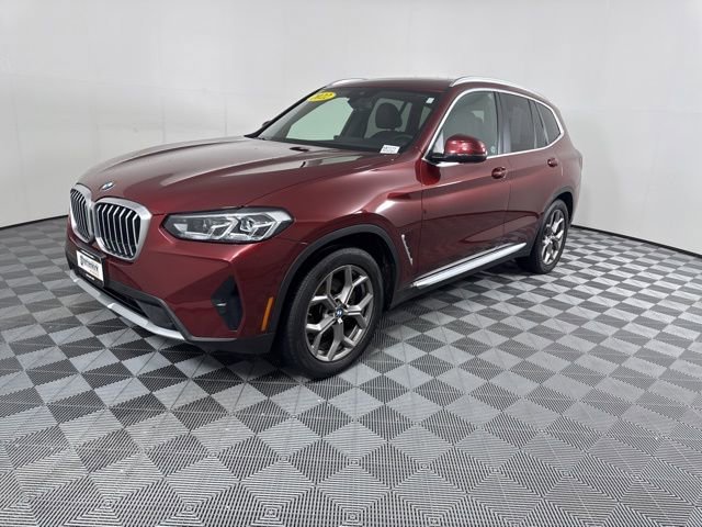 Used 2022  BMW xDrive30i image 7