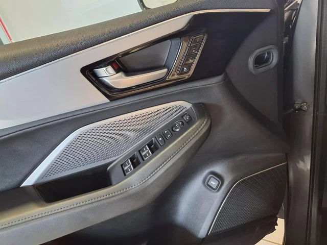 Used 2025 Liquid Carbon Metallic Acura Base image 16