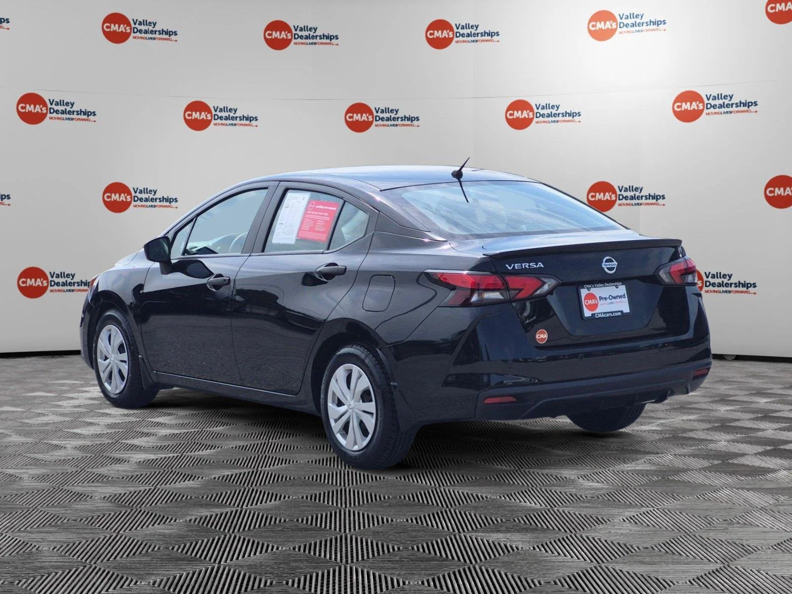 Used 2022 Super Black Nissan S image 3