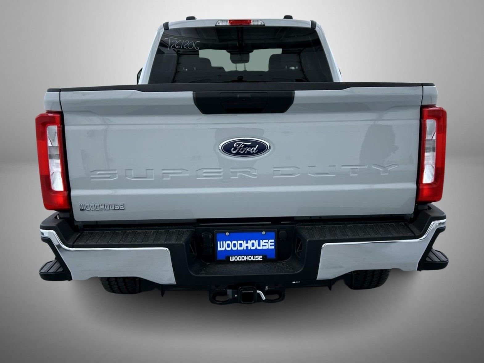 New 2026 Avalanche Ford XLT image 6
