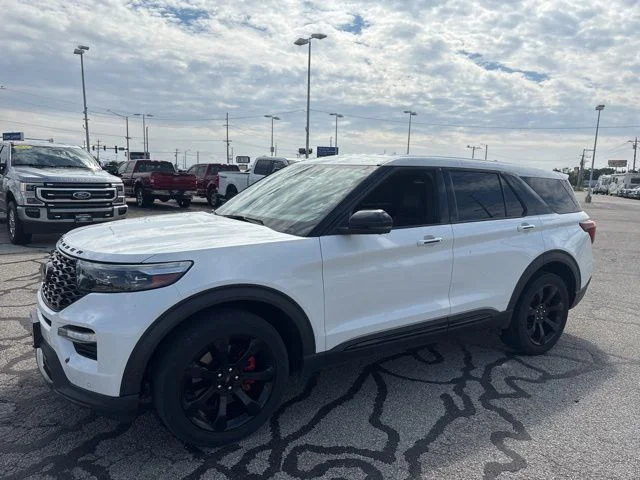 2021 Ford Explorer ST 4WD's photo