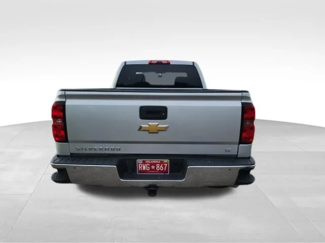 Used 2015 Silver Chevrolet LT image 4