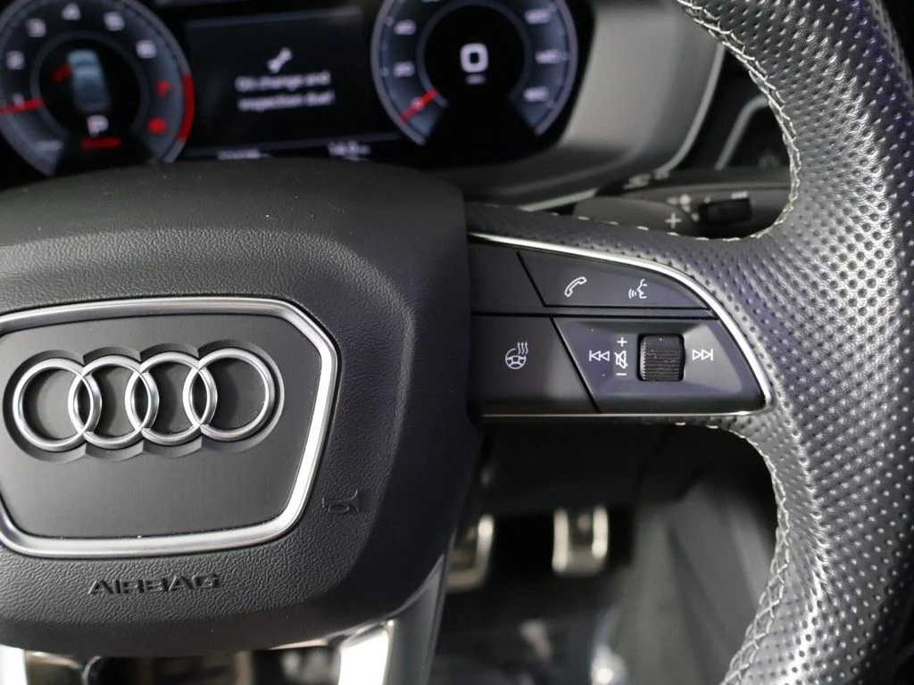 Used 2022 Black Audi Premium Plus image 41