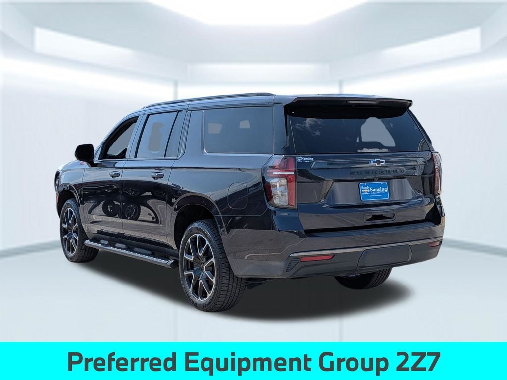 Used 2022 Gray Chevrolet Z71 image 4