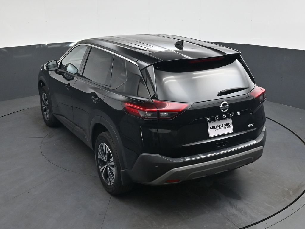 Used 2022 Black Nissan SV image 37