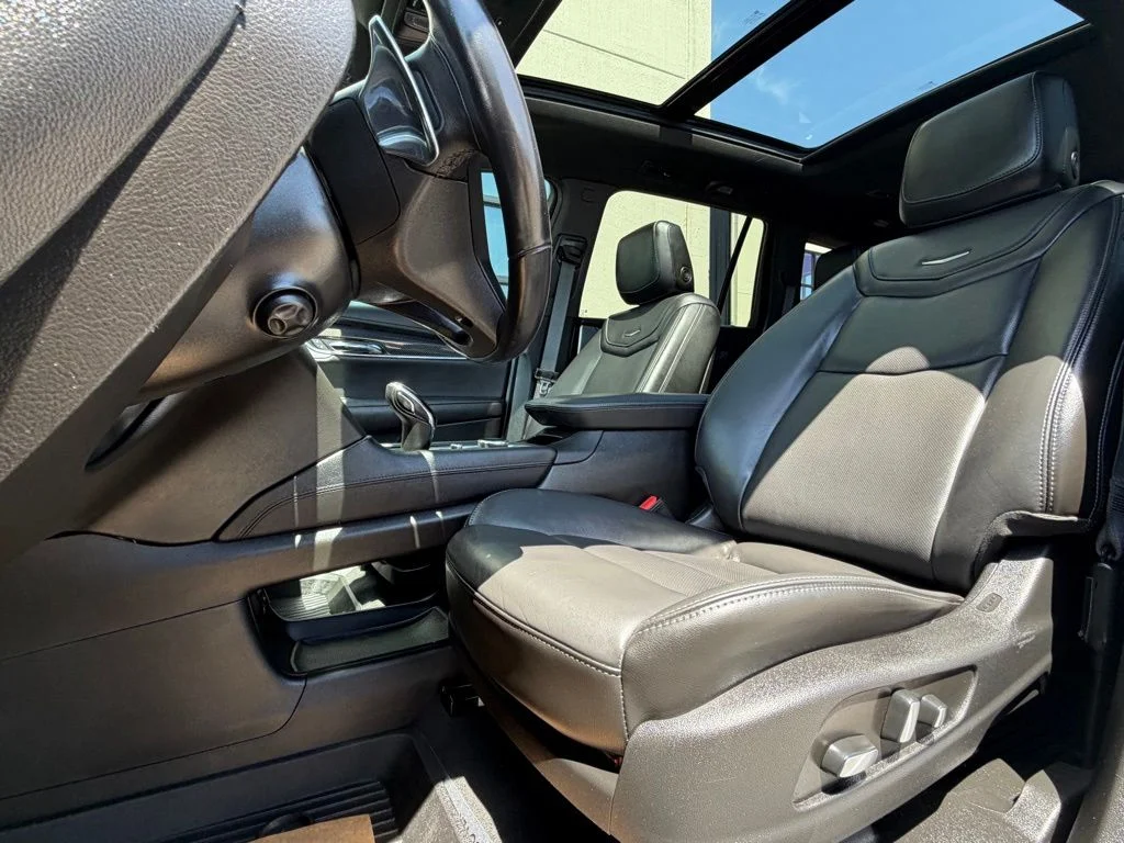 Used 2024 White Cadillac Sport image 10