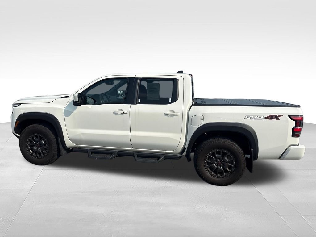 Used 2024 White Nissan PRO-4X image 2