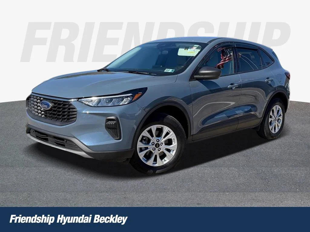 Used 2025 Blue Ford Active image 1