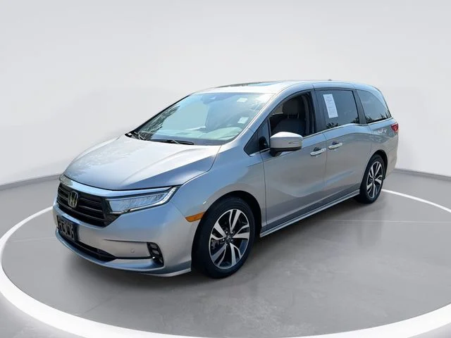Used 2023 Silver Honda Touring image 1