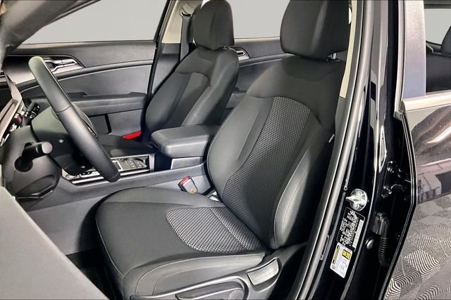 Used 2026 Black Kia LX image 20