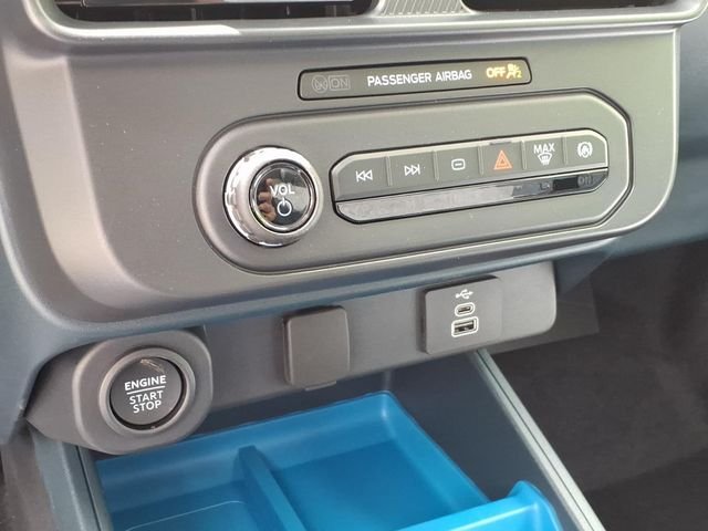 New 2026 Oxford White Ford XLT image 14