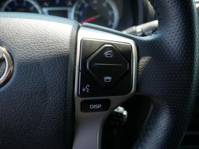 Certified Used 2018 MAGNETIC GRAY MET. Toyota  image 27