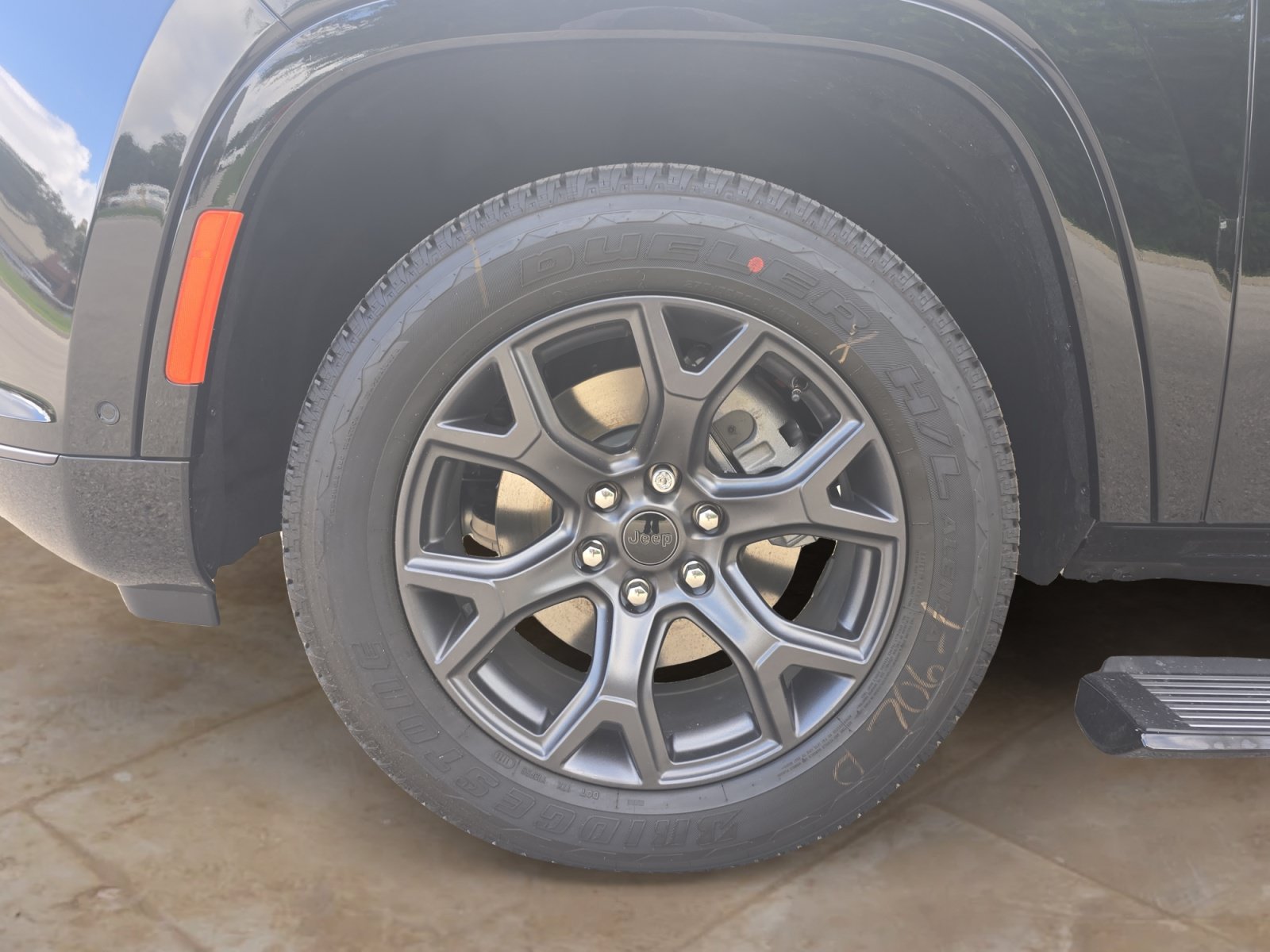 New 2026 High Gloss Black Jeep Limited Altitude image 31